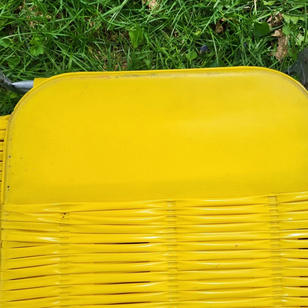 Kids Vintage Jelly Tube Lawn Chair Chaise Lounge Yellow Bear 50